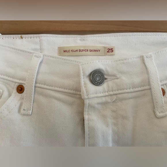Levi’s white mile high super skinny jeans - Picture 3 of 5